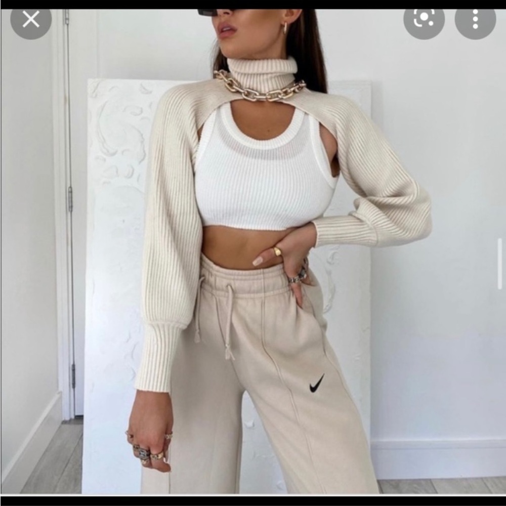 Bida Cut Out Knit Bolero Ballon Arm Warmer Sweater Medium Blogger Favorite!!